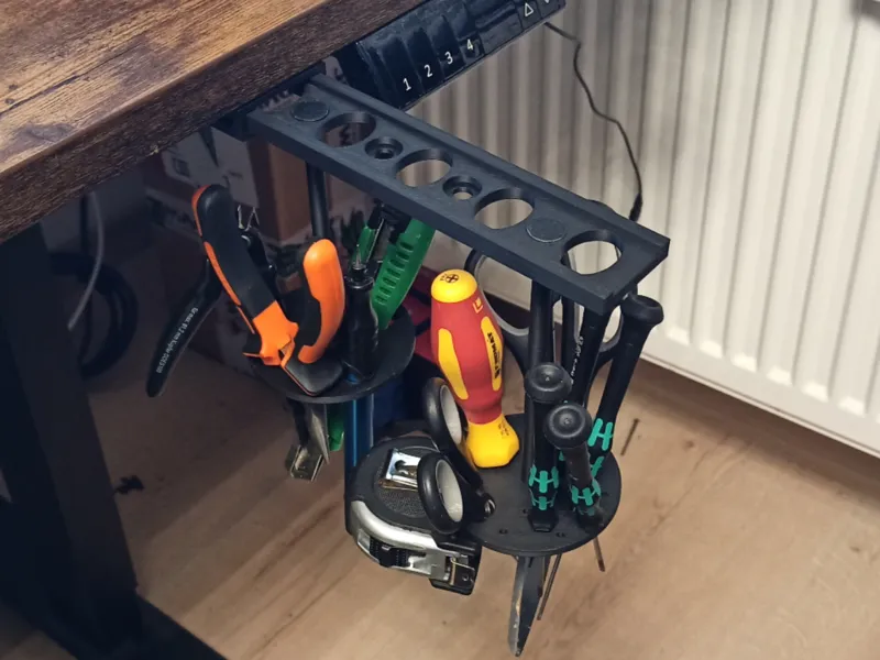 Werkzeughalterung Tisch // Einfahrbar + Modular