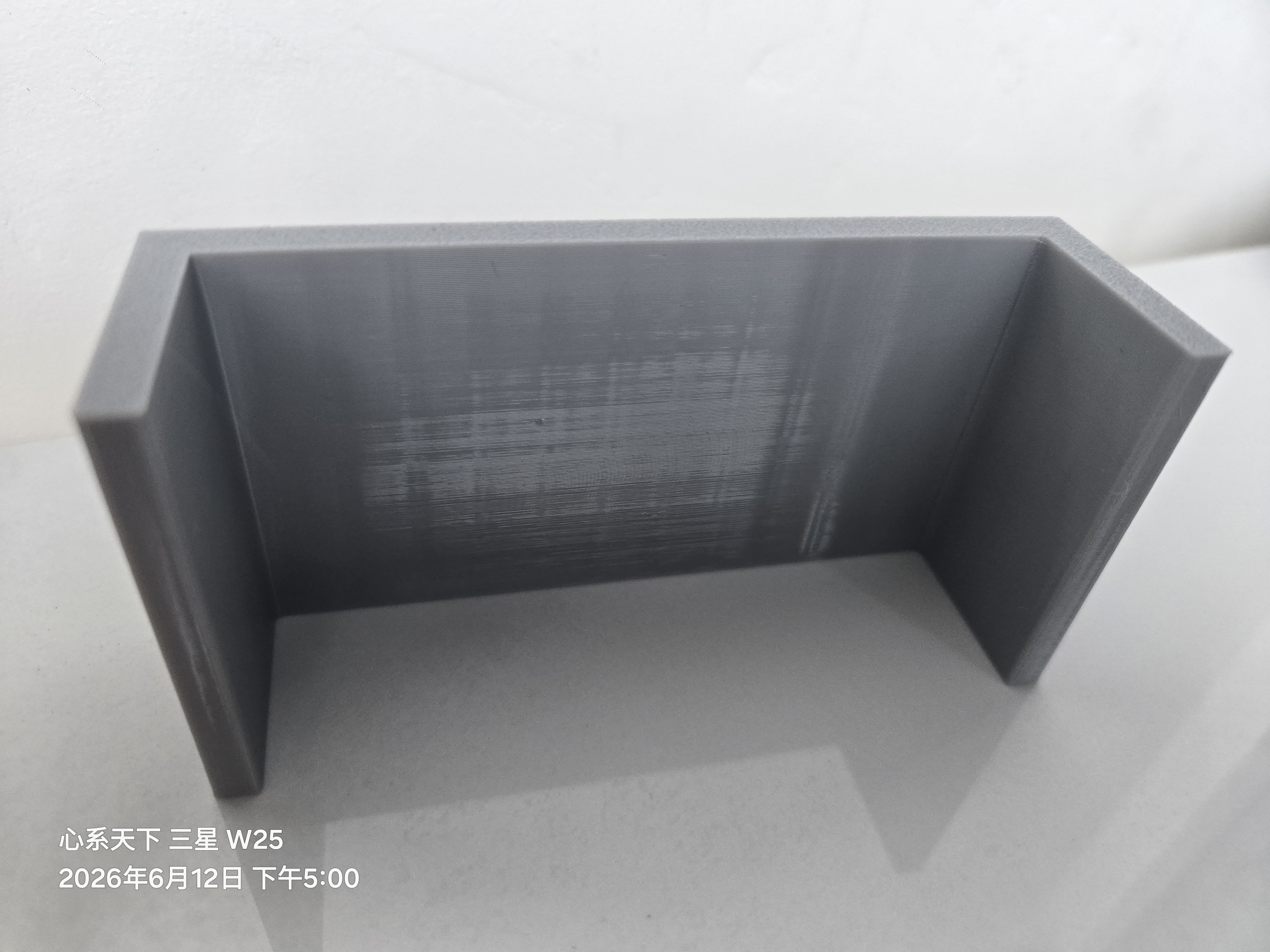Miniatura 2 do modelo 3D 可定制万能增高架参数化底座自由修改尺寸厚度