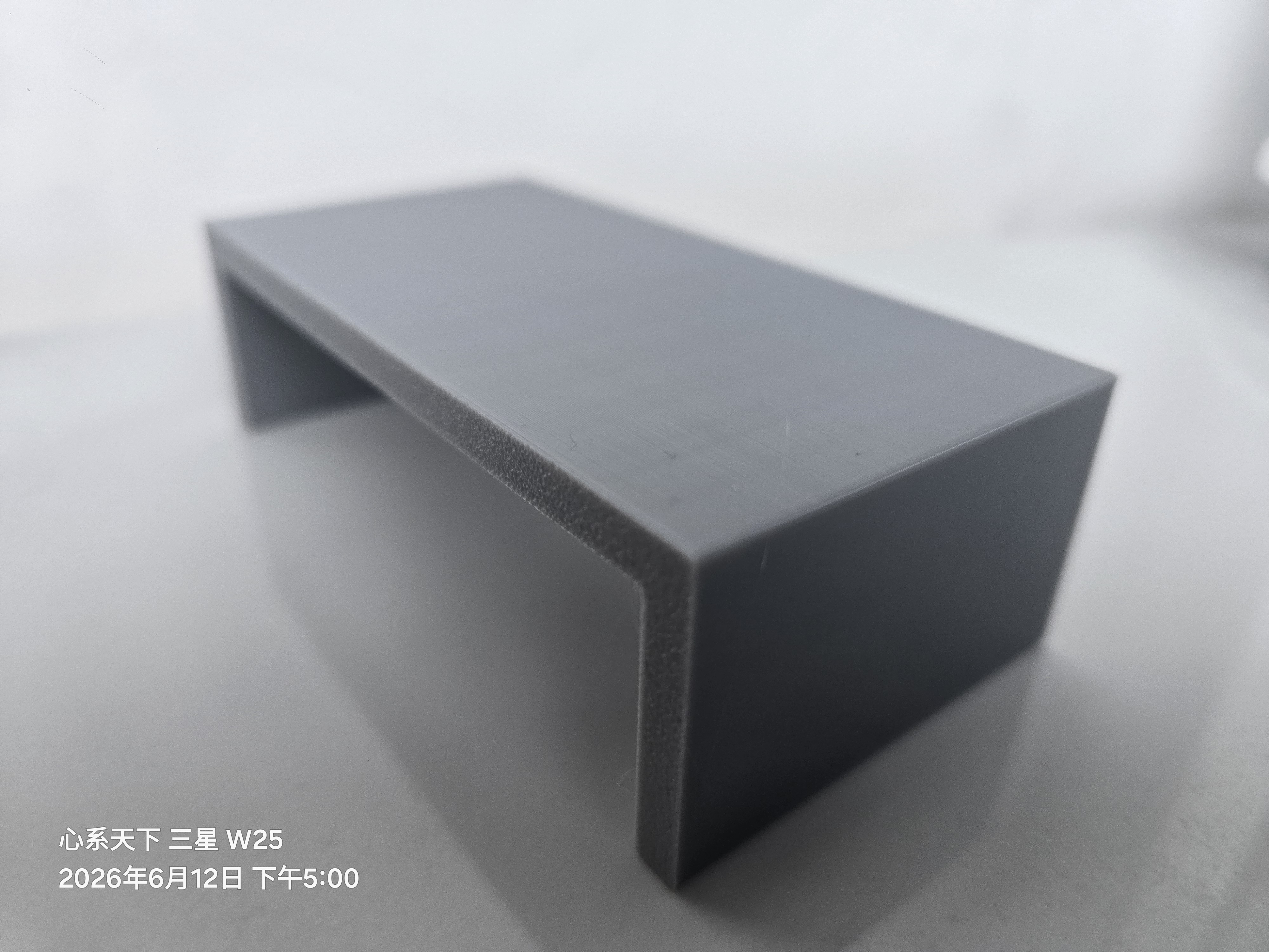 Miniatura 3 do modelo 3D 可定制万能增高架参数化底座自由修改尺寸厚度