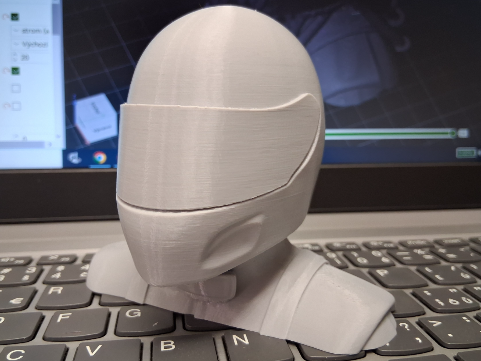 pilot / racing driver / helmet (v2)