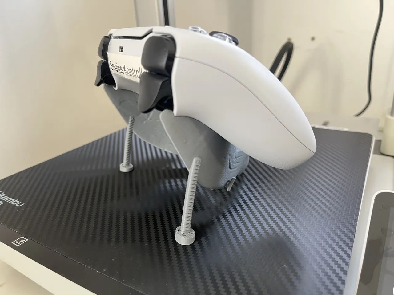 Yotei Ghost Controller Holder- PS5 view 4