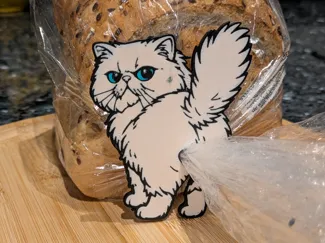 Persian Cat Bread Bag Clip