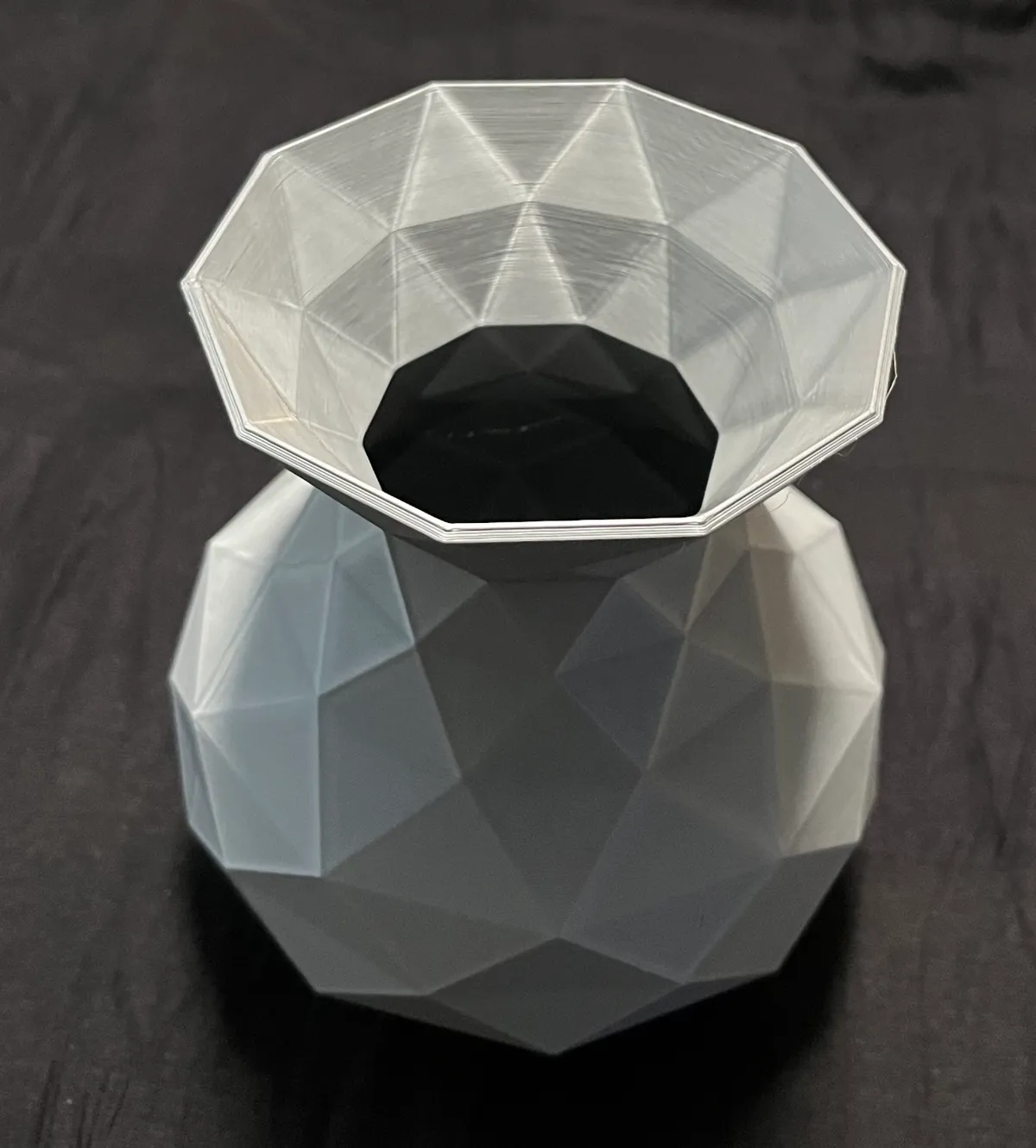 Joli vase polygonal