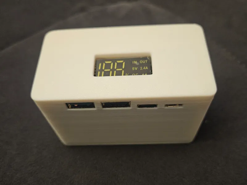 Powerbank 4 x 18650 Akku