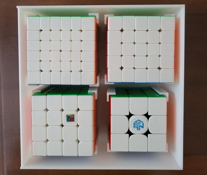 stand box for rubik's cubes 