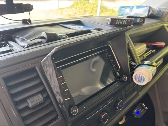 Blende für VW T6 Radio