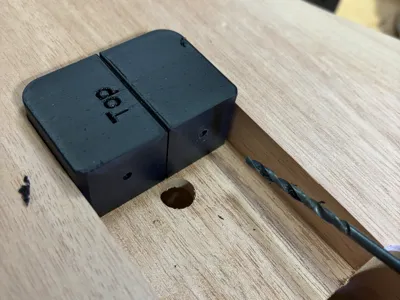 Stratocaster Spring Claw Drilling Guide / Jig