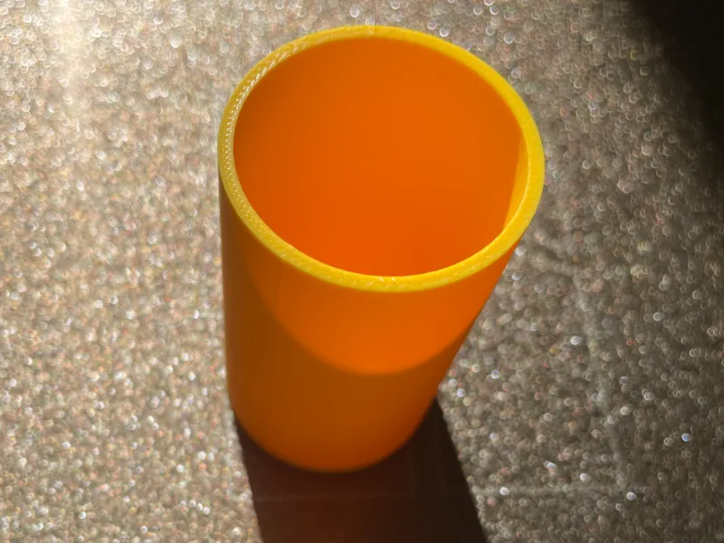 Circle pen holder