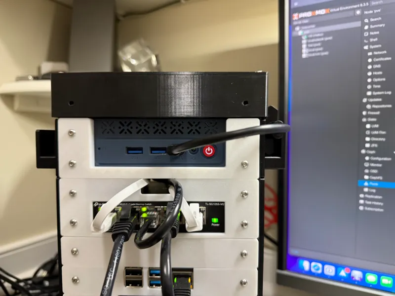 Microlab USB SSD Holder