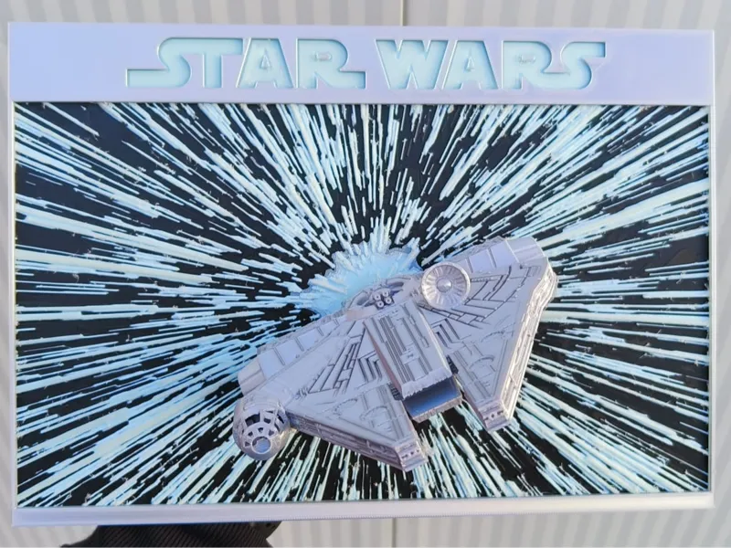 Millenium Falcon - Hueforge (Remix) With Frame