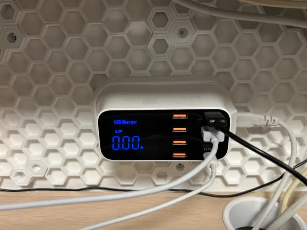 https://makerworld.bblmw.com/makerworld/model/USe2144a8f015359/design/2024-08-27_715748c506f9b.jpg