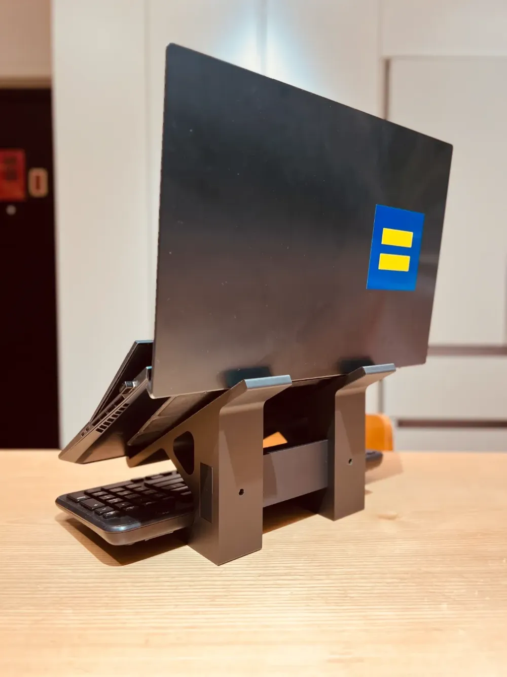 Keyboard Stacker Riser Laptop Riser with Integrated Keyboard Storage by KTX992 MakerWorld ...