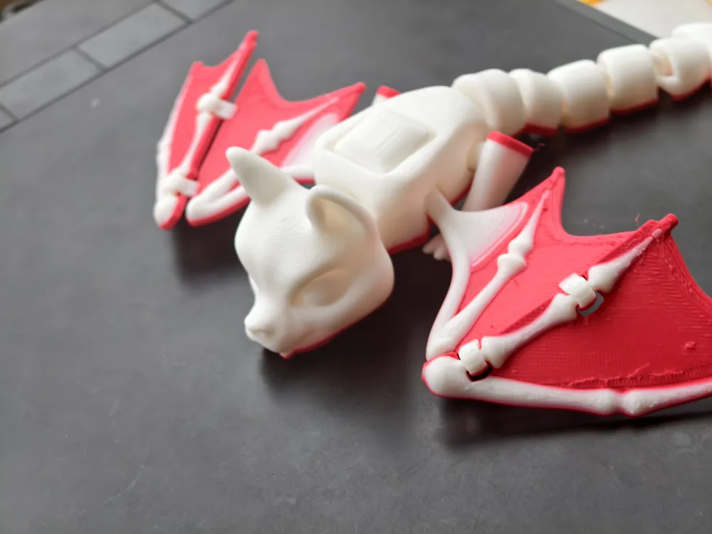Articulated Bat - Free 3D Print Model - MakerWorld