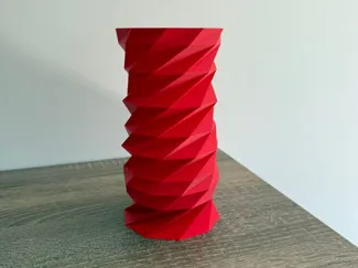 Geometric wide vase