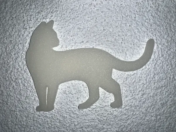 Silhouette de chat phosphorescente - badge / sticker