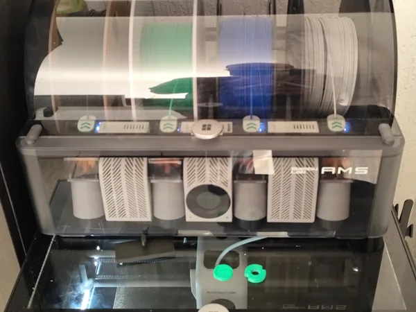 https://makerworld.bblmw.com/makerworld/model/USe2278482263a00/design/2024-10-30_5192f37713816.jpg