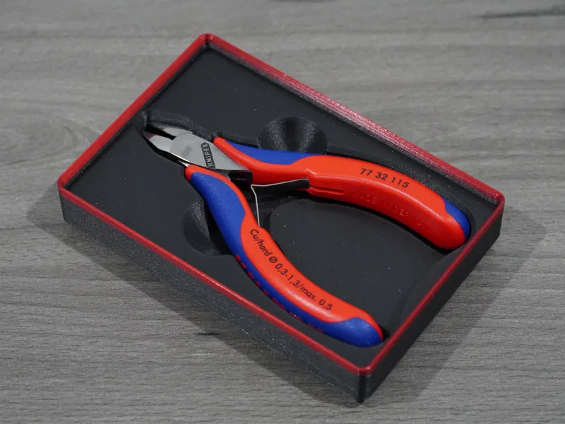 Gridfinity Tray for Knipex 115mm Cutters