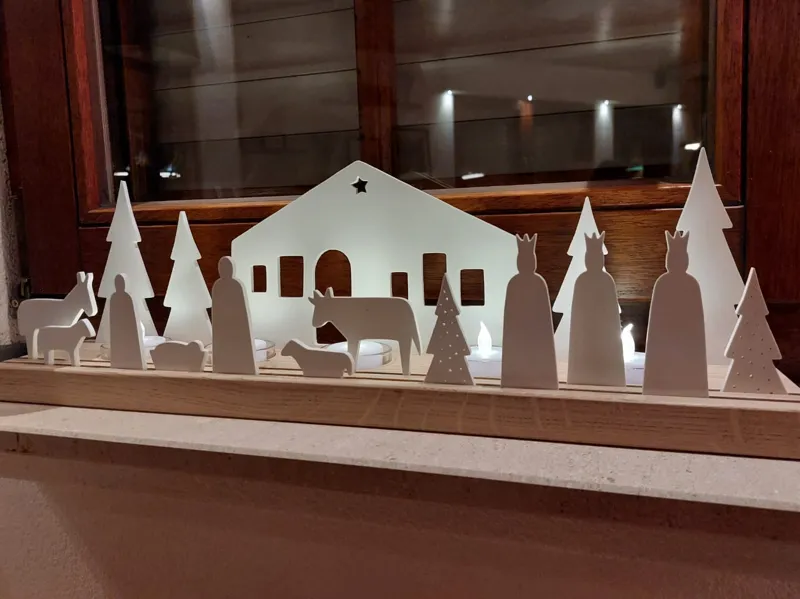 Weihnachtskrippe modern, Krippenfiguren für Brett