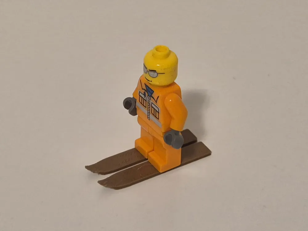 Building block ski Lego minifigure - Free 3D Print Model - MakerWorld