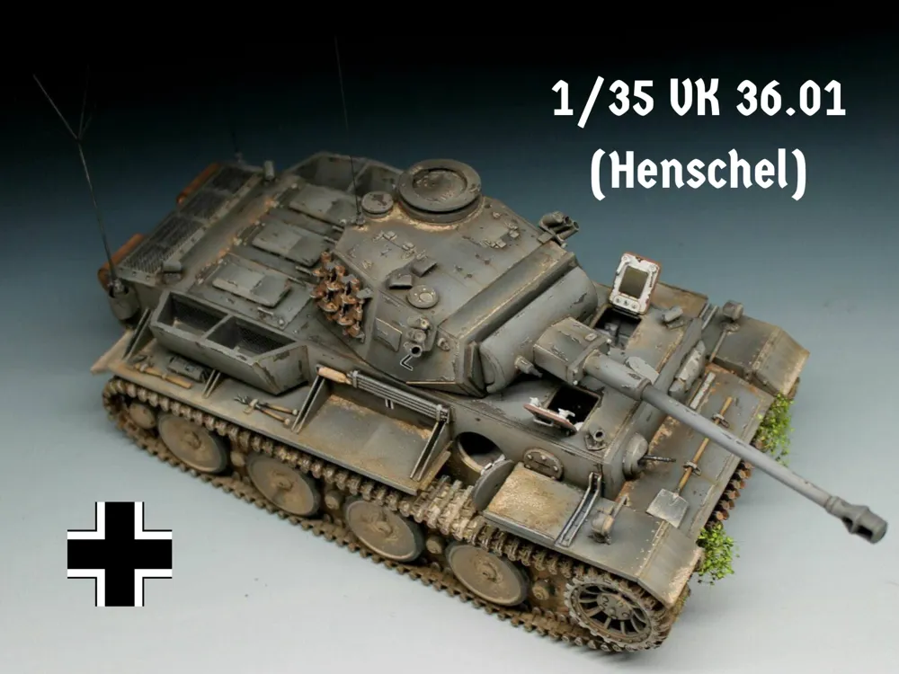 Letrero o emblema decorativo: 1/35 VK 36.01 (H). Referencia del modelo original.