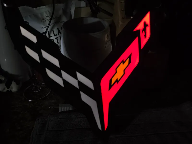 C8 LightBox