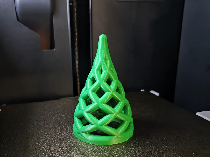 Christmas Tree Spiral Decoration V2