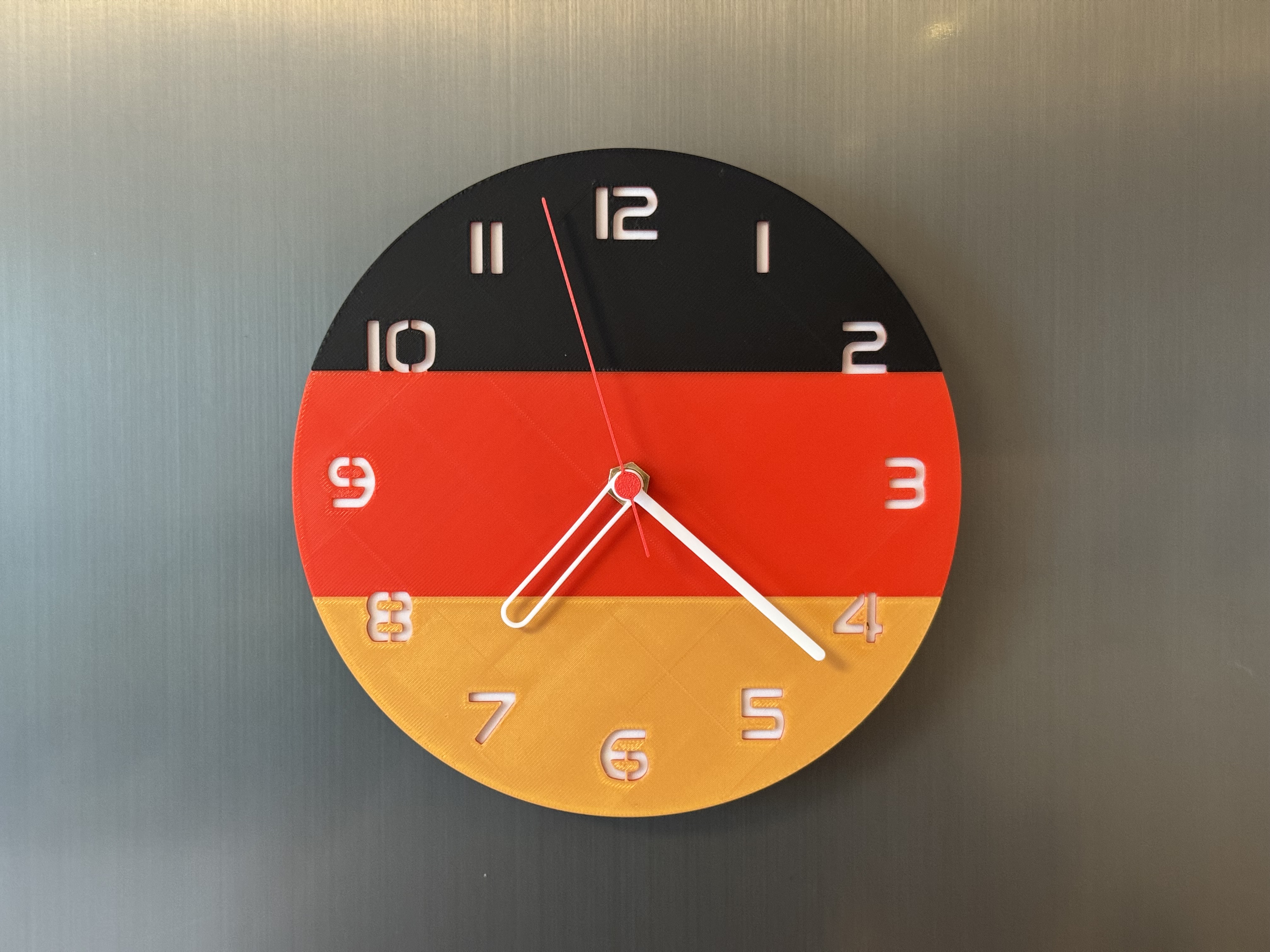 Miniatura 2 do modelo 3D Wall / table clock flag Germany