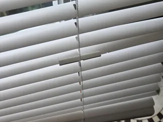Horizontal Shades Fixing Apperature