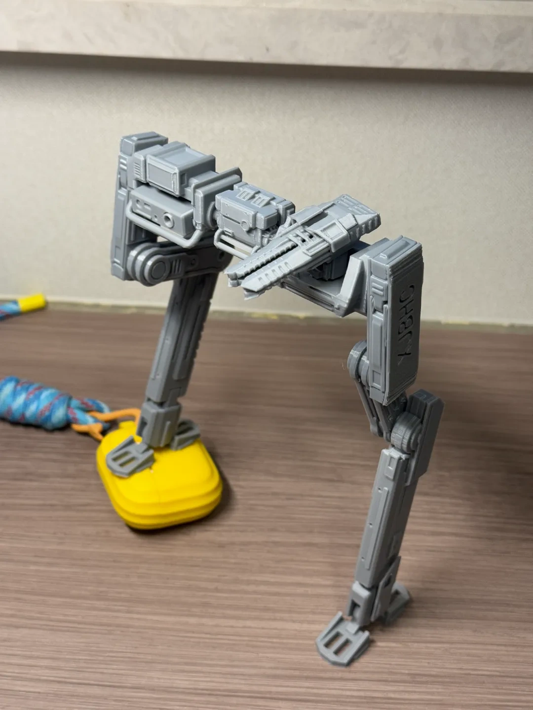 Miniatura 2 do modelo 3D 门框机器人 流浪地球