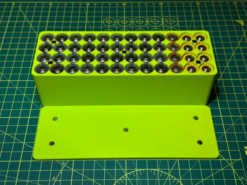 AA Battery case