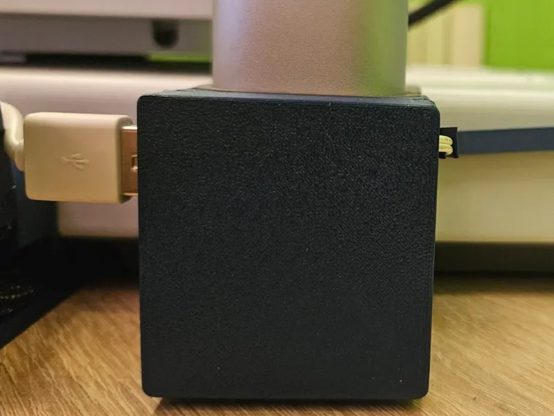 Bambu LAb A1 side adapter and usb power