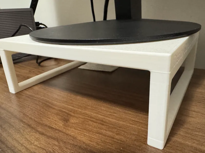 Simple sturdy monitor stand