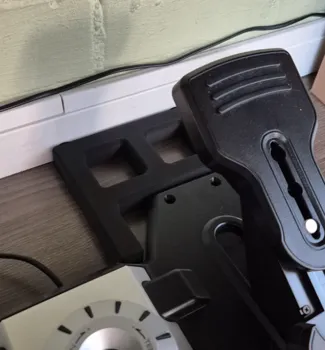 Spacer Logitech Rudder pedal