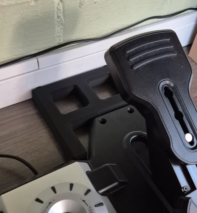 Spacer Logitech Rudder pedal