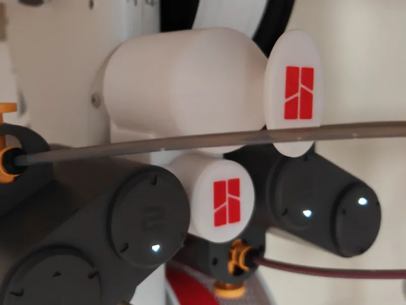 AMS lite spool removal tool with holder