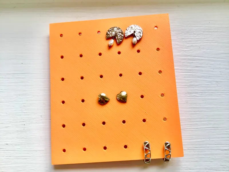 earing card 