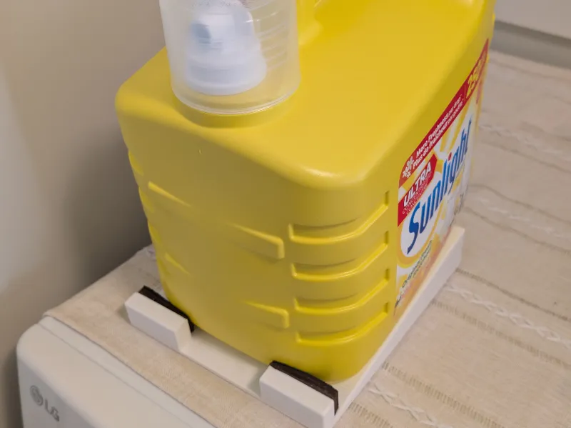 Stand up angled laundry detergent stand