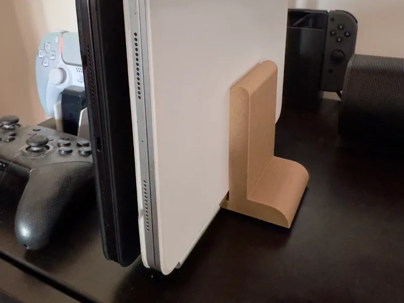 Dual iPad Stand