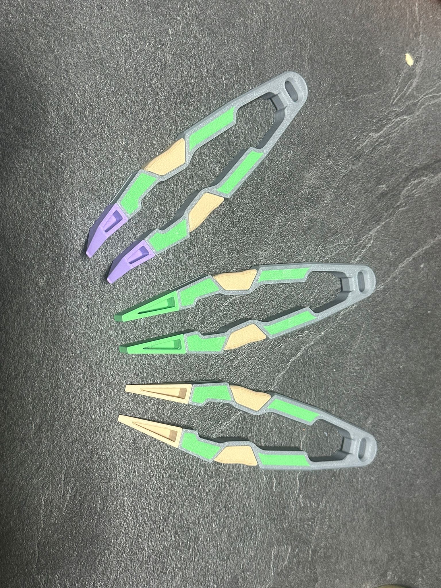 Miniatura 3 do modelo 3D Modular Snap Tweezers Interchangeable Tips System 