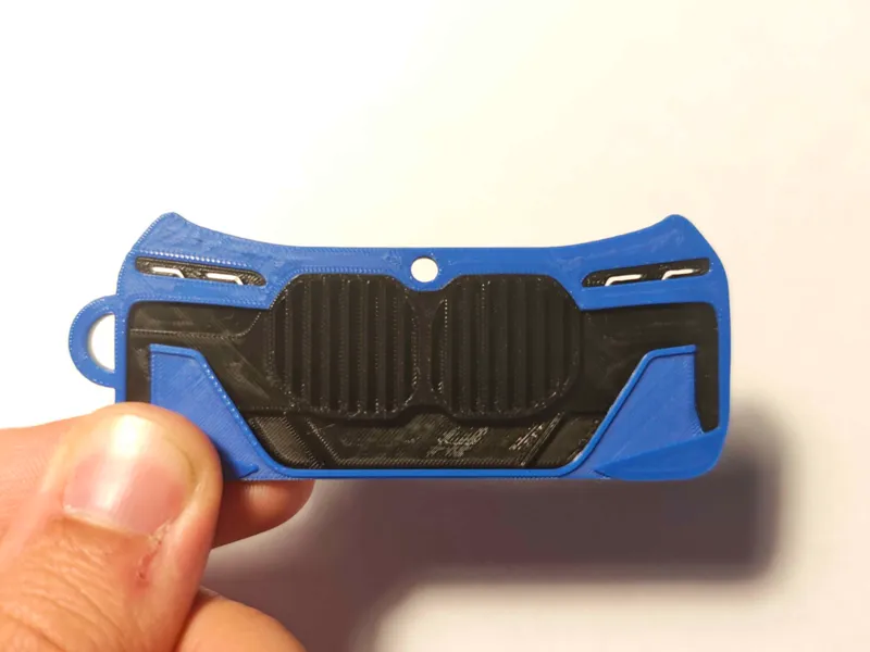 BMW 7 keychain
