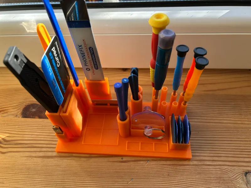 Phone repair tool station