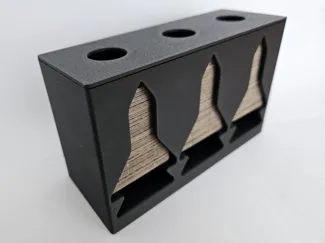 Karak card holder