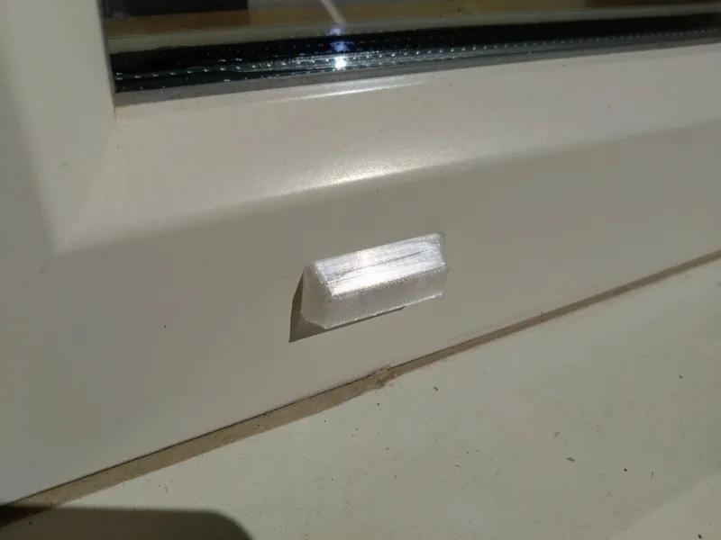 Cover plate for ventilation Internorm windows