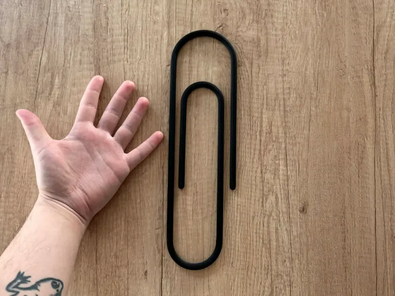 GIANT Paper Clip