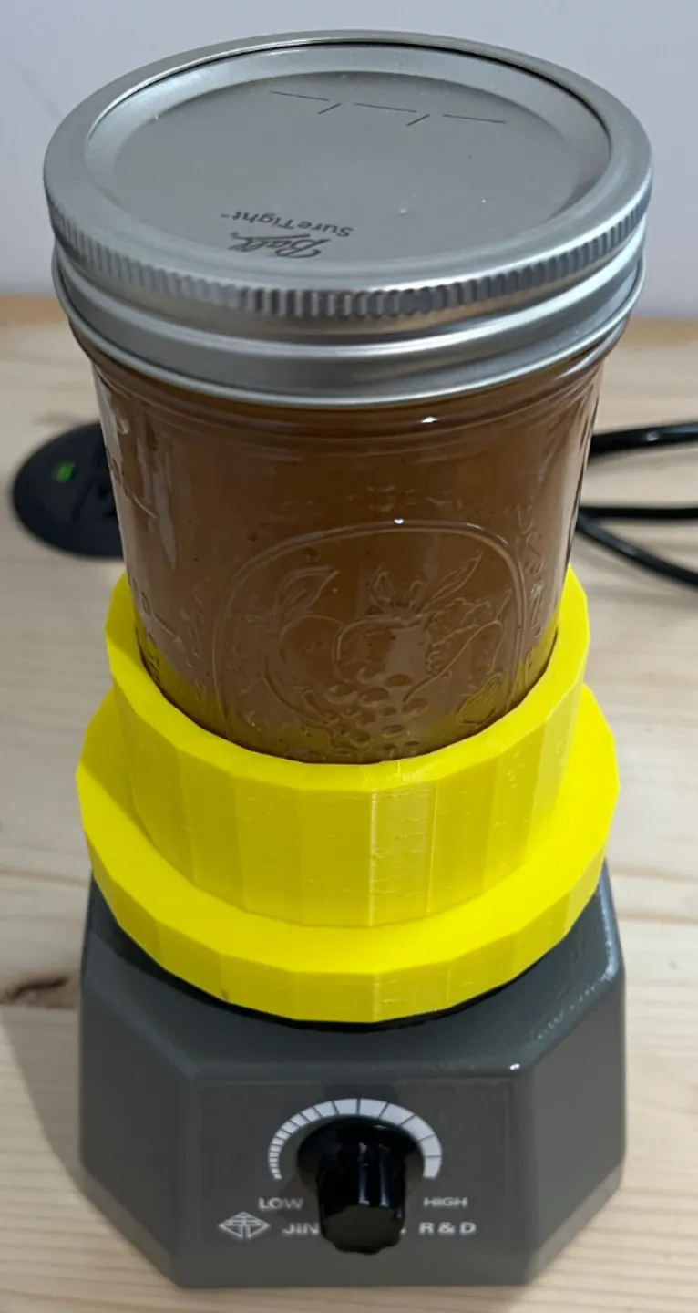 Mason Jar Holder for Shaker Table