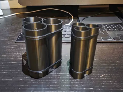 Satisfactory steel pipe pen holder