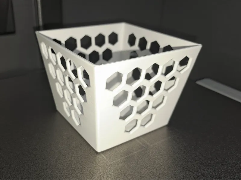 Storage box