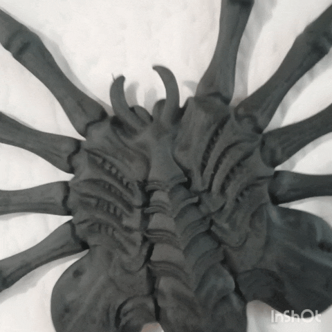Miniatura 2 do modelo 3D Facehugger Wallart