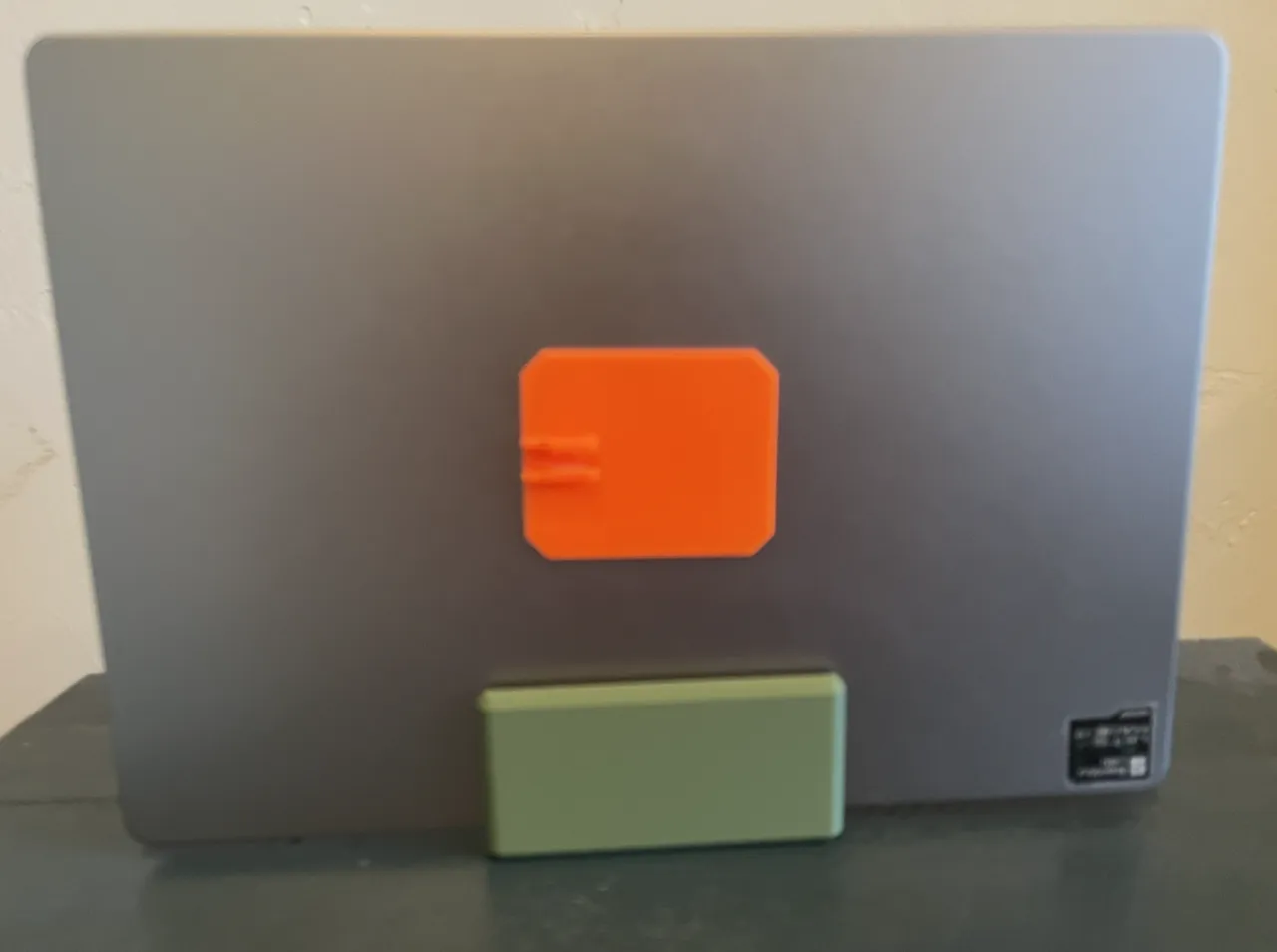 Laptop Holder for all laptops view 2