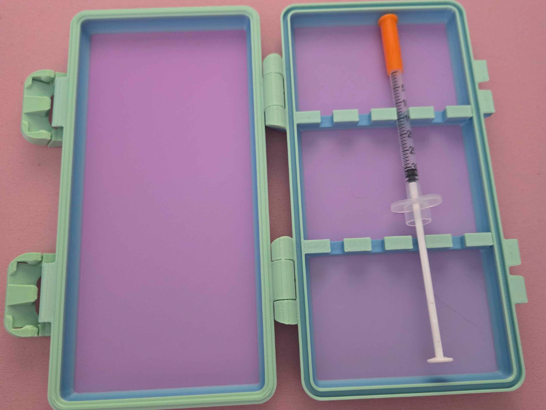 V2 syringe cases (Fits 4-5)